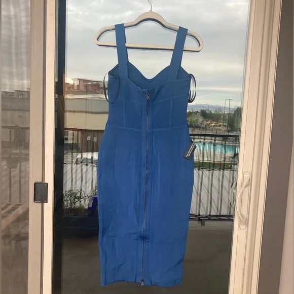 Mariam Anna Barska Dress - Picture 2 of 5